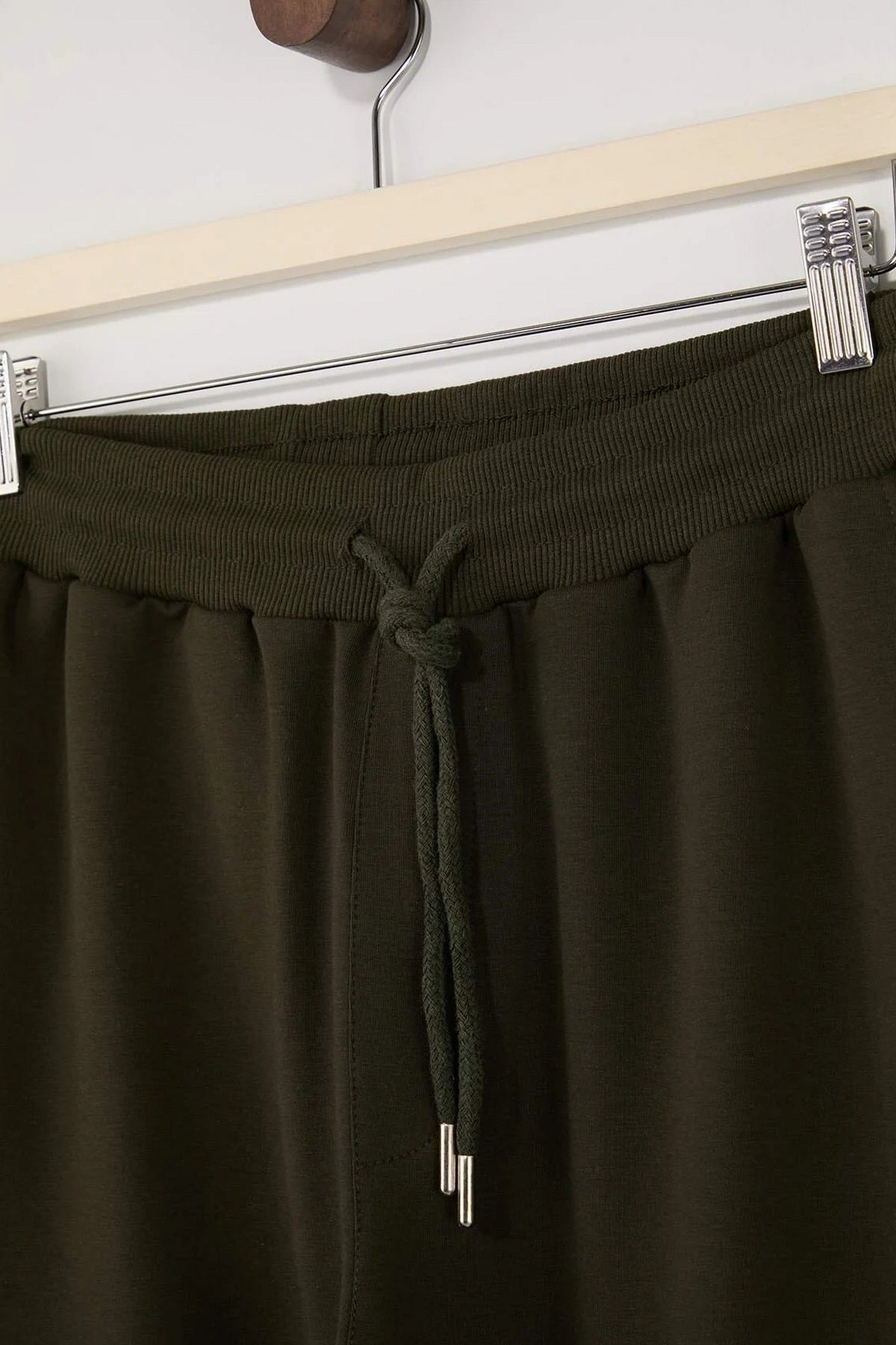 Donji Dio Trenerke TMNSS20EA0053 - khaki [djesi-src-26cfc718dadd6c8f96a60dd0badf45d5f05cb69a7eb204523a85630da34fe7d7]