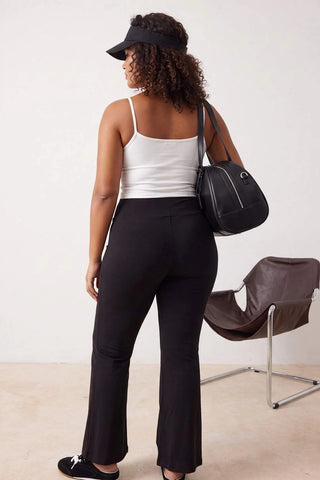 Pantalone TBBAW26AR00027 - crna [djesi-src-13cf963c8e3cb3e473fce96fd60033c1fc26fe6aa9494451ed6089d71192ad97]