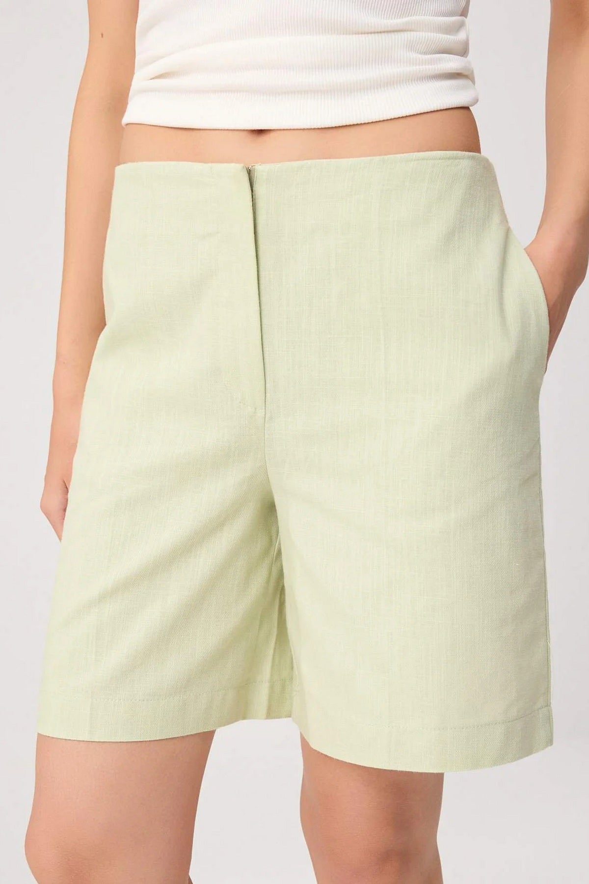 Šorts TWOSS26SR00268 - khaki [djesi-src-cfd69673ad96304f3ee5e26ecc914e979f90332e26271c18a6668a777f2275aa]