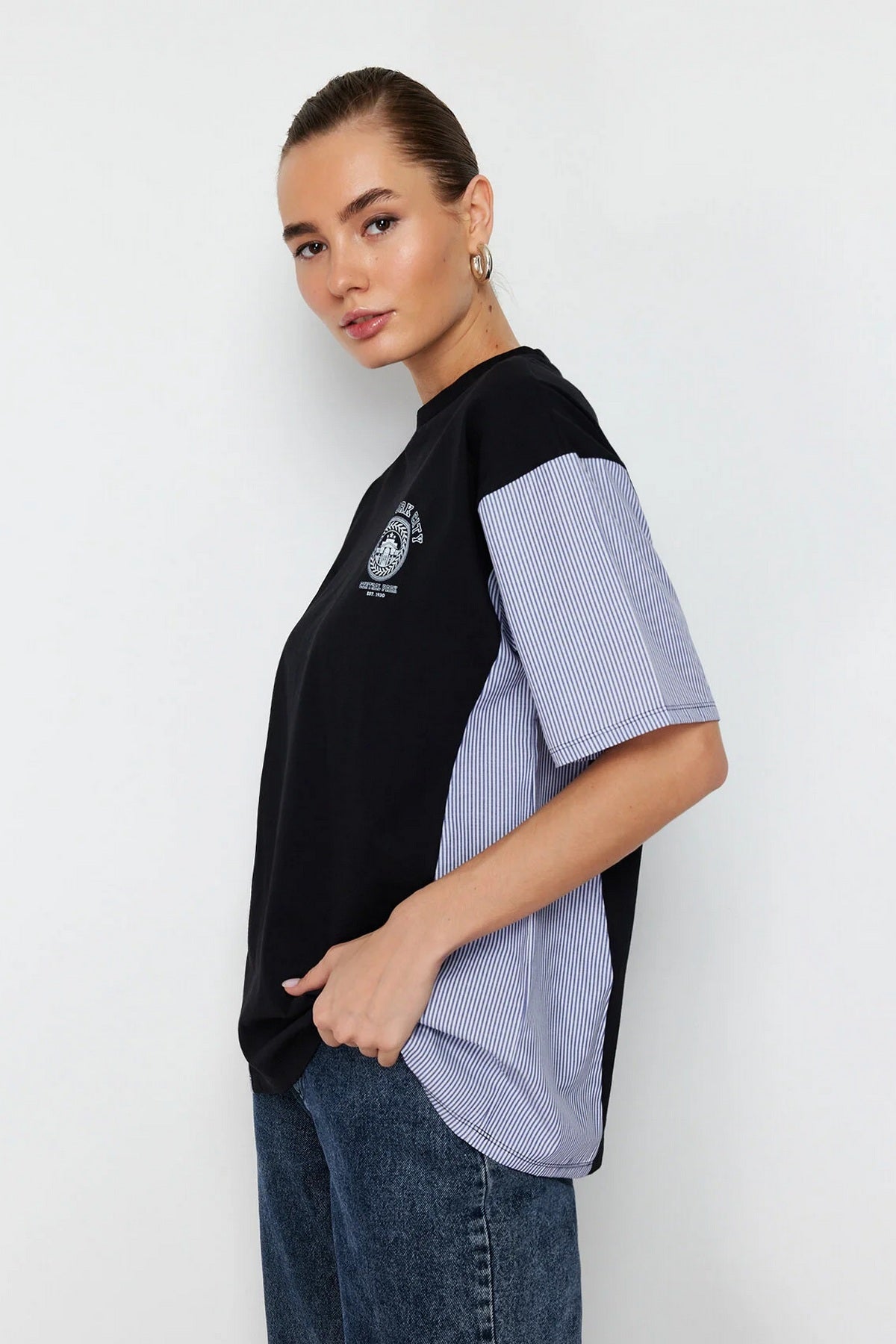 Majice TWOSS24TS00005 - crna [djesi-src-5413fd2577d32e7b93dcde93ef6556a33300db10bbfbd136a3423b25a004fc5f]