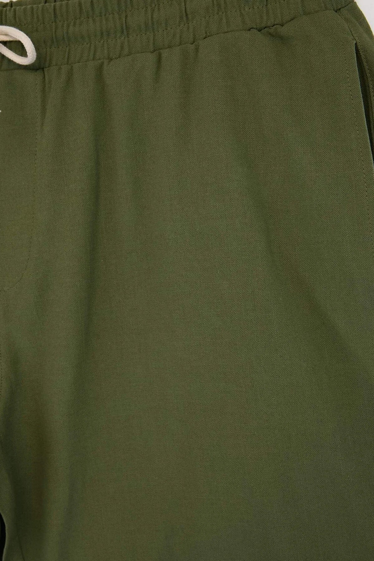Šorts TMNSS26AP00006 - khaki [djesi-src-e45b32f44441848b18d6c57aaf2f14ee7a4ba441d7acc3fc6b8acd0bb0a5fd01]
