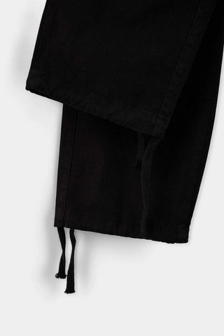 Pantalone TMNAW27PL00019 - crna [djesi-src-5e4055d4b0371fb38b89d54a5af182d95e147eab7698c59cedc22244207539bd]