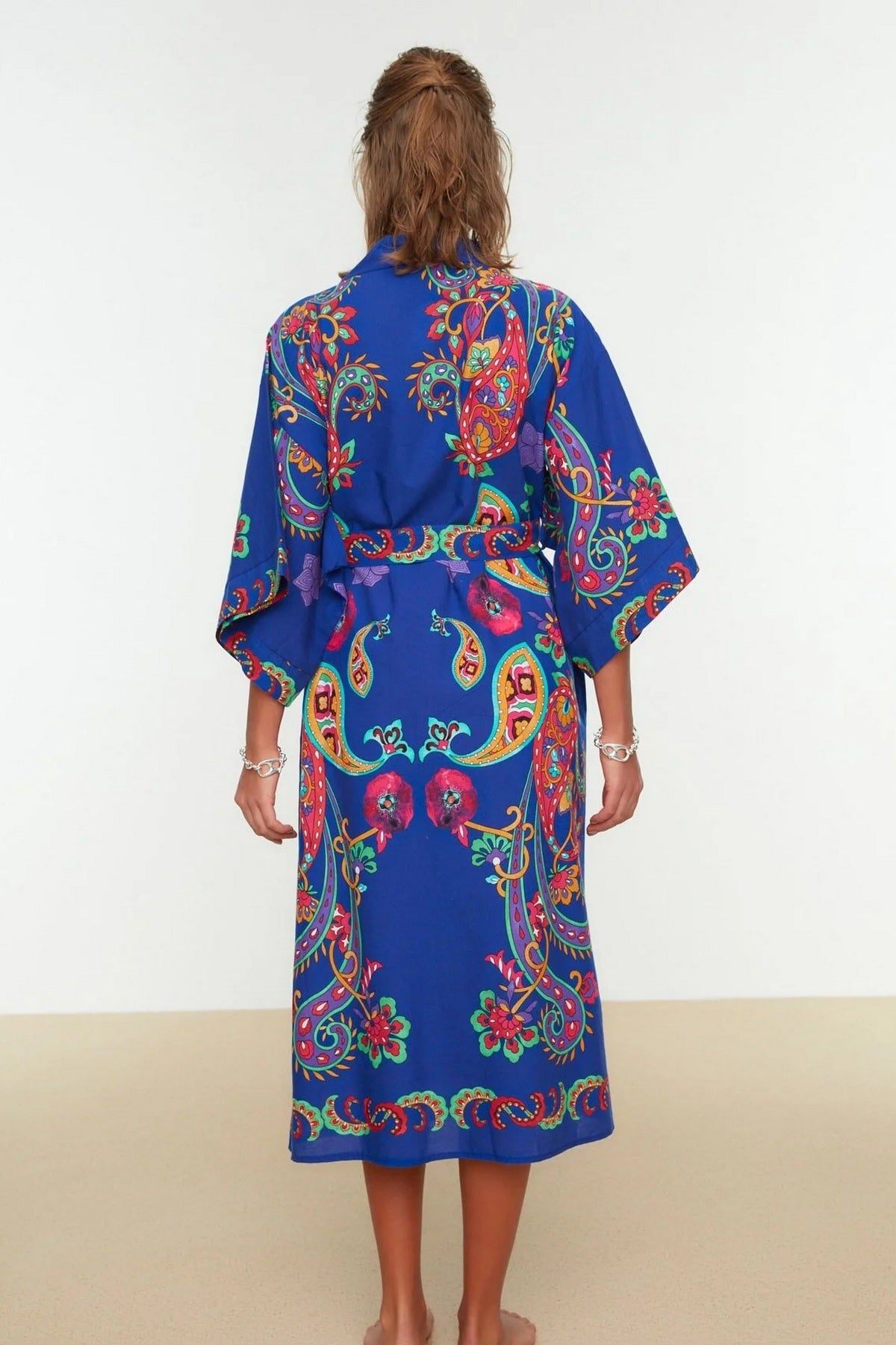 Kimono TBESS22KM0023 - Šareno [djesi-src-2341178a16bd16ae64a314920d5d20eabbe027a76d4eb3607f581ec37efe5a8e]