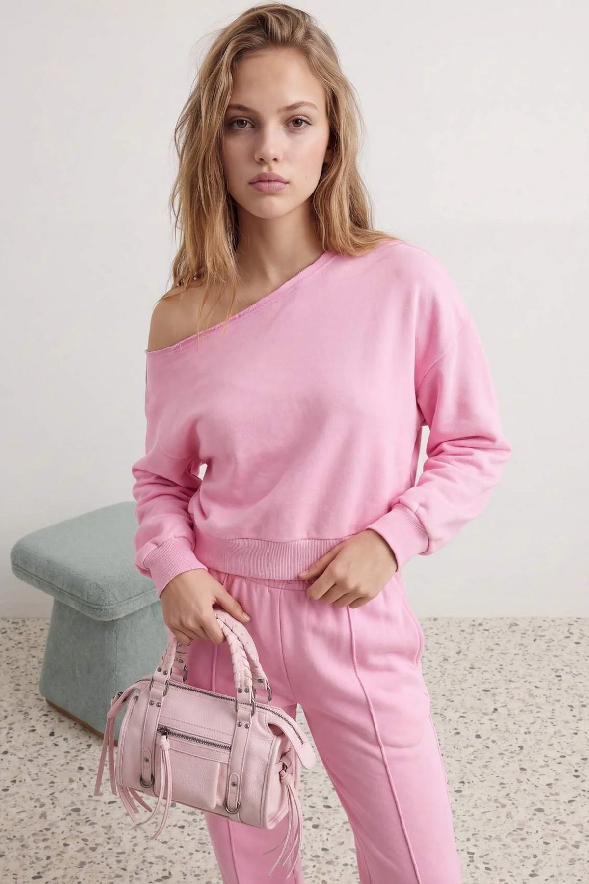 Trenerka TWOAW27EM00007 - roze [djesi-src-6529df19fde7ca5149f7193df006aa4a7e463a043dea02c5549997f14adebb1a]