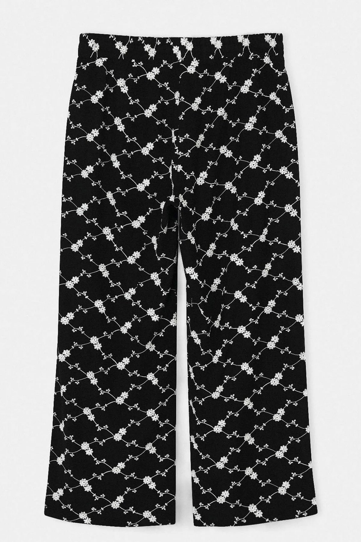 Pantalone TBBSS26AR00011 - crna [djesi-src-b2e934496a72225cb8b68e6fcd80f8b29d7551cc7b6e117df18e3331210d199c]