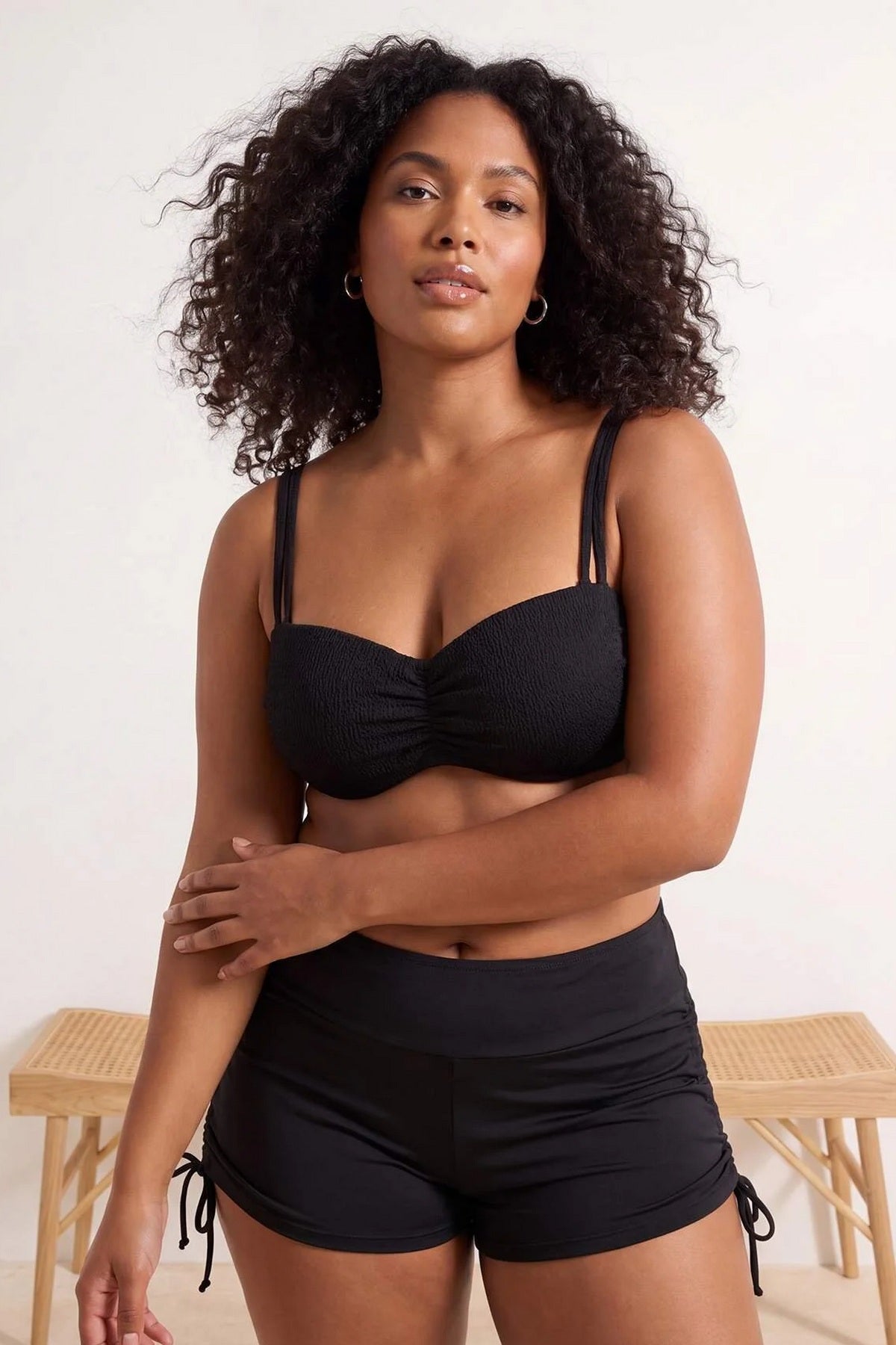 Donji dio bikinija TBBSS26CR00021 - crna [djesi-src-a95133eaef4b8d83b380cd57f9bc3edbcdc5b46fd1fe382ca0780b6c63b53f8e]