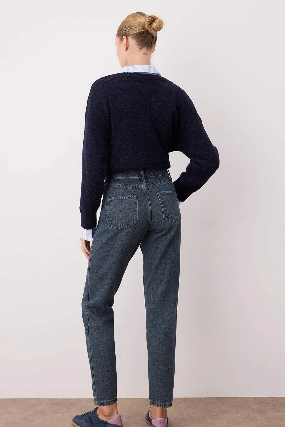 Farmerke TWOAW26JE00055 - plava [djesi-src-468a21b8fa80eec0c56eab8abace29eccc84f04c2146921d6cca9c56d6088dea]