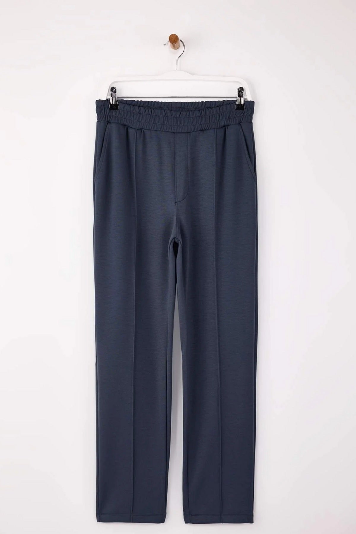 Donji Dio Trenerke TMNSS26EA00001 - indigo [djesi-src-cd2c137a1049814dc9bbfb960997c82a900b0352b6cc3aefb50e3f8d5215d6eb]
