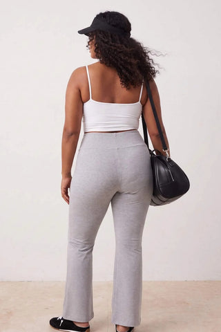 Pantalone TBBAW26AR00027 - crna [djesi-src-e9bf54e59d66bb006d18245be857d791acca84d6bfa62eef23f7def49b78964f]