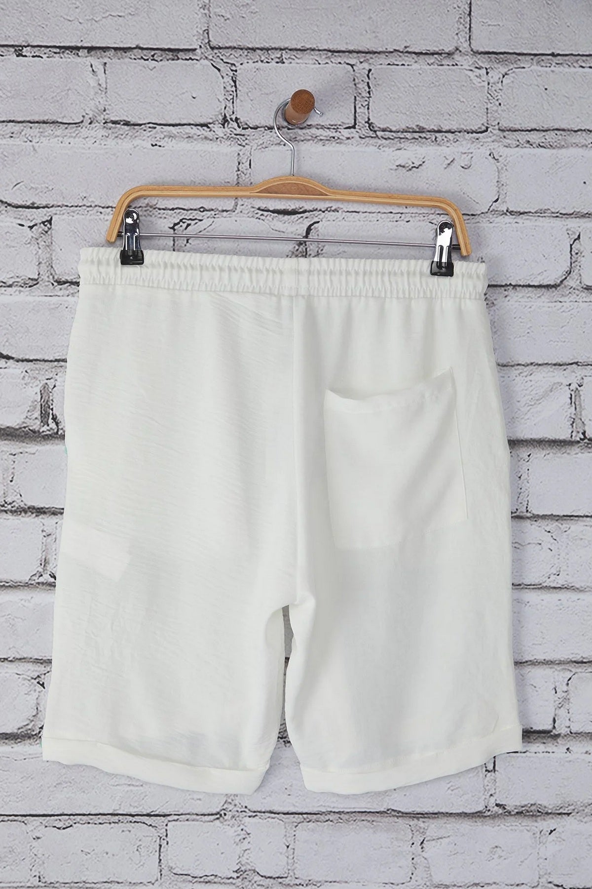 Šorts TMNSS25SR00004 - bijela [djesi-src-8b0028bd4d9092922aeba00cbe4ae22823331a0bd9dc8667764a4380fa0dfff6]