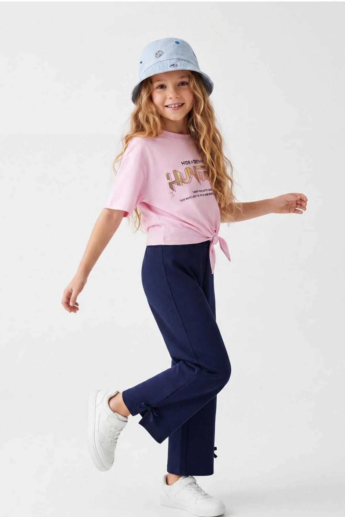 Pantalone TKDSS26PL00003 - teget [djesi-src-ee1c53c4b0b6cef21fd30bb29b58192bfa991fe46b902b1d426865f522674a3f]
