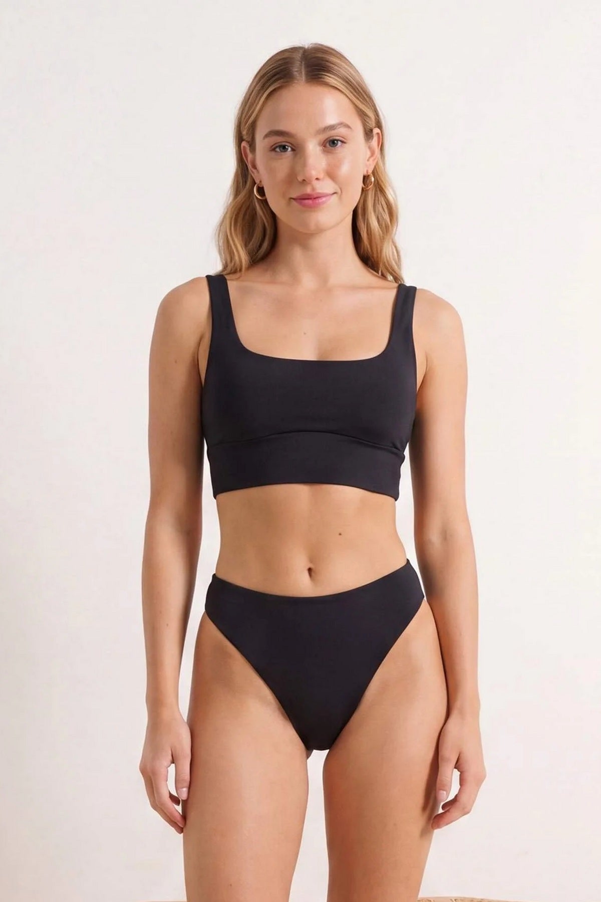 Donji dio bikinija TBESS26BA00021 - crna [djesi-src-38084e852e2e0732a4bd8c54e1498995c99bdd6acdcf4120c8e3396f194e74db]