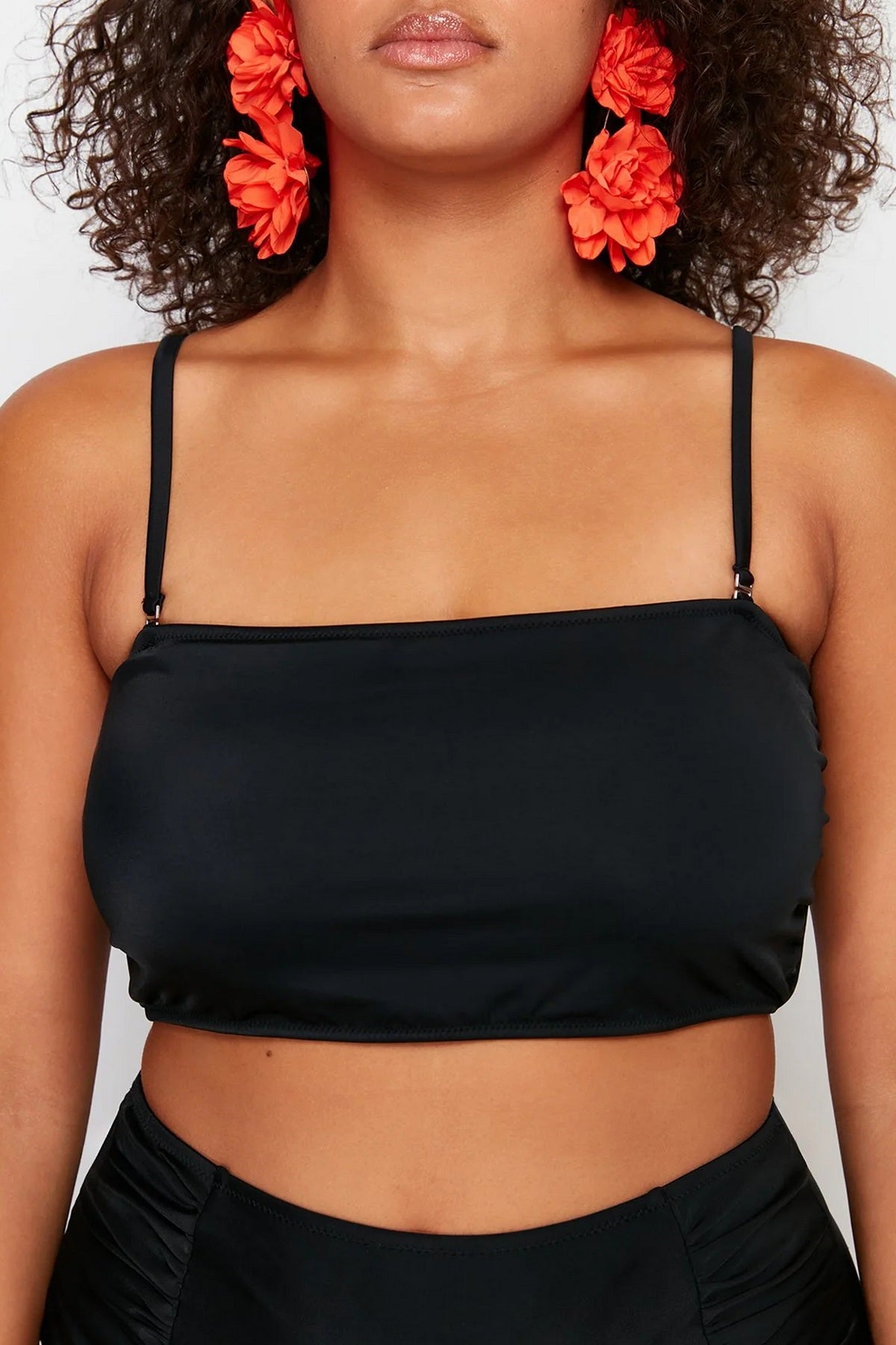 Gornji dio bikinija TBBSS23CT00013 - crna [djesi-src-f655702678dec2092a449733fce9a426803007f90269ffbda0668b7686c54c2f]