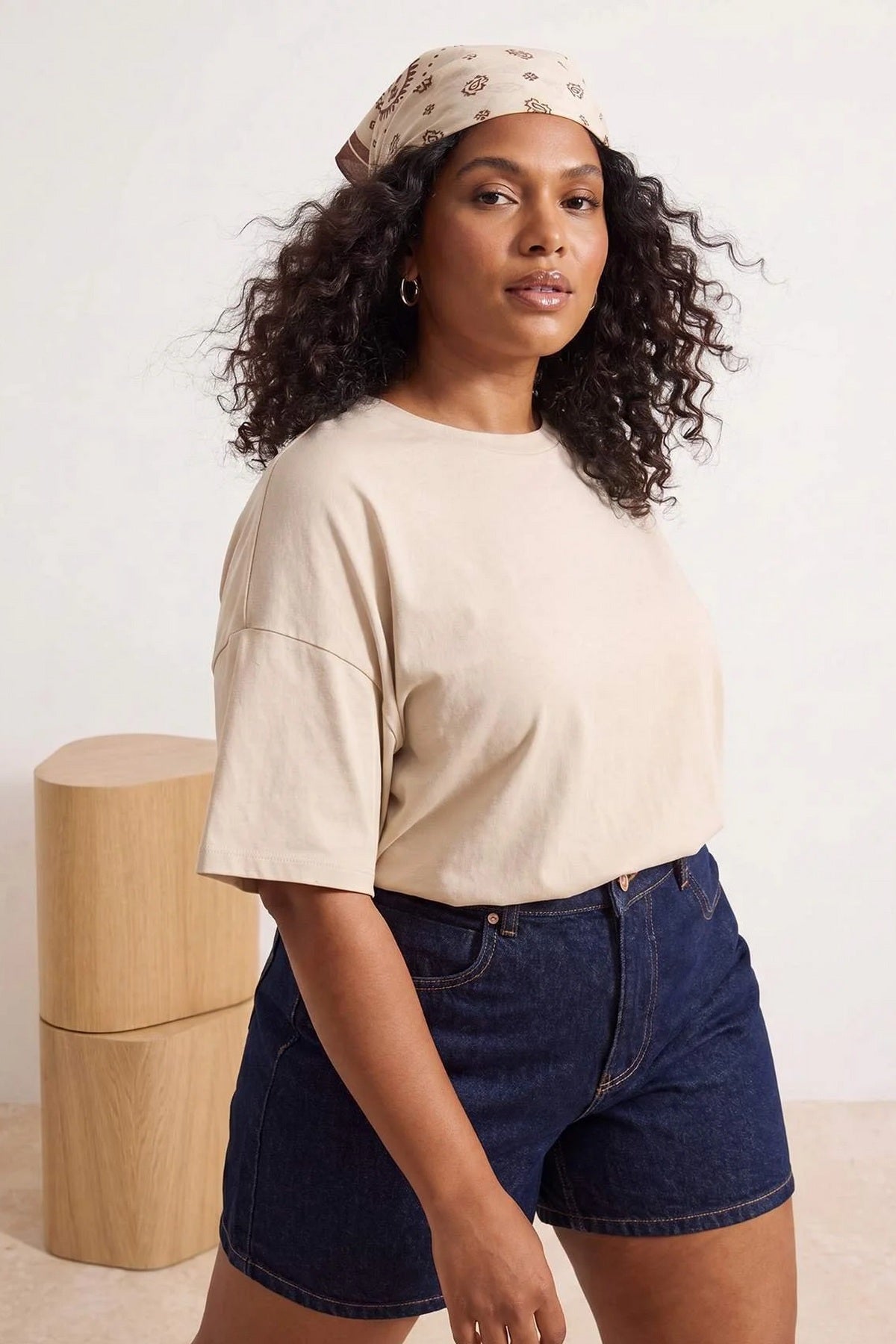 Majica TBBSS26BF00083 - kamen [djesi-src-21fb9cf5abf3945db1f9835d266a450f97cb3f9d49037a22c0ff9074134d6197]