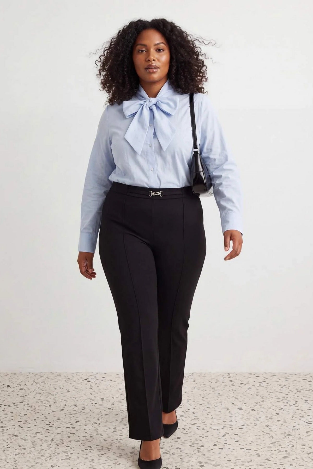 Pantalone TBBAW27AR00029 - crna [djesi-src-8c2d460c6333882442fa4466d30c266f62103add7611badf1a8e0653bd06428c]