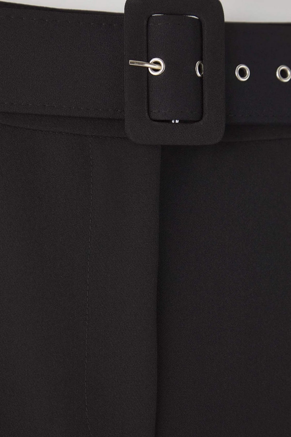 Pantalone TBBAW26AR00020 - crna [djesi-src-c661752cc9545e44036145ac8b09e6429cf3c72ab322561a42106f70fc1f48e4]