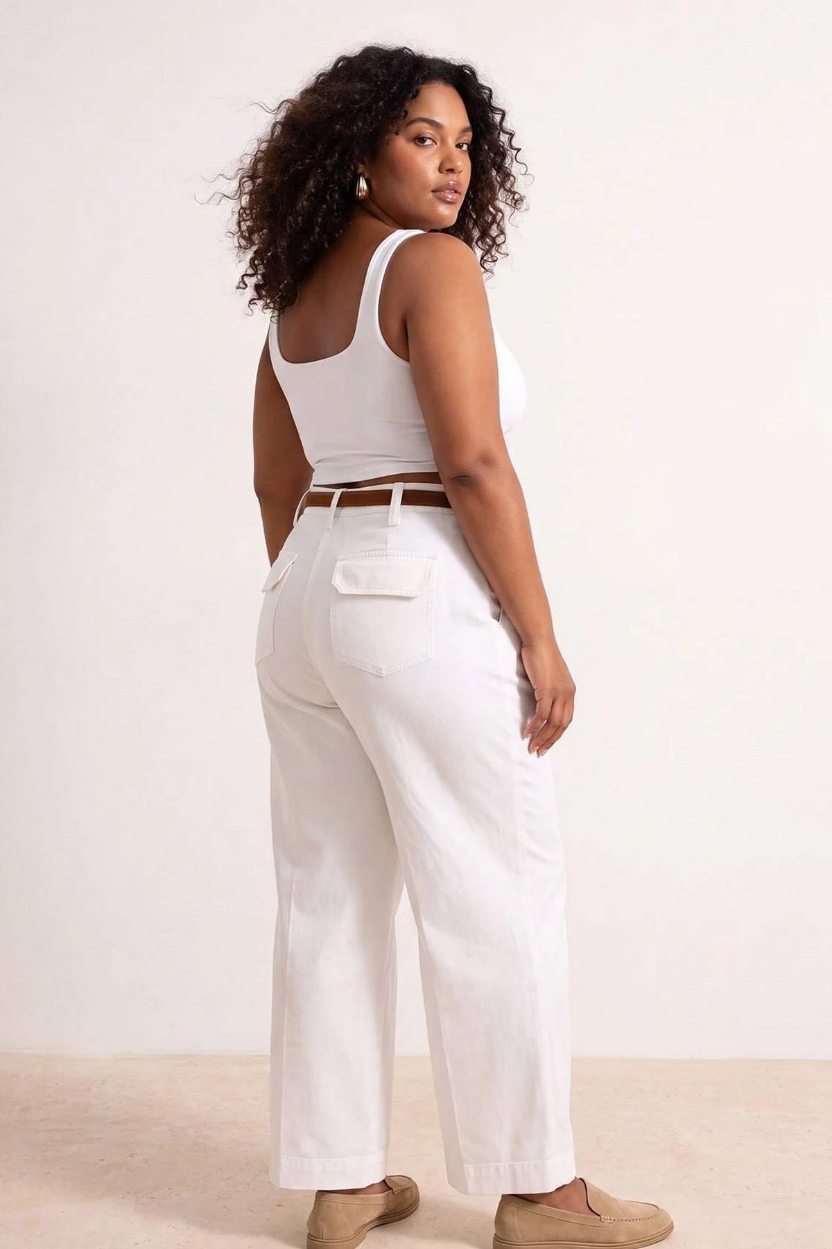 Pantalone TBBSS26AR00065 - bijela [djesi-src-0a9de4545133e5382dae237fc9e18845ae5e5a059b041cd1cdfab64204bbbb3b]