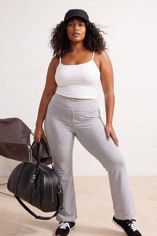 Pantalone TBBAW26AR00027 - crna [djesi-src-197ddec6015d2345e41b2be2a0605a3b23ae23df2b8d63ffcc2d393fb95bed24]