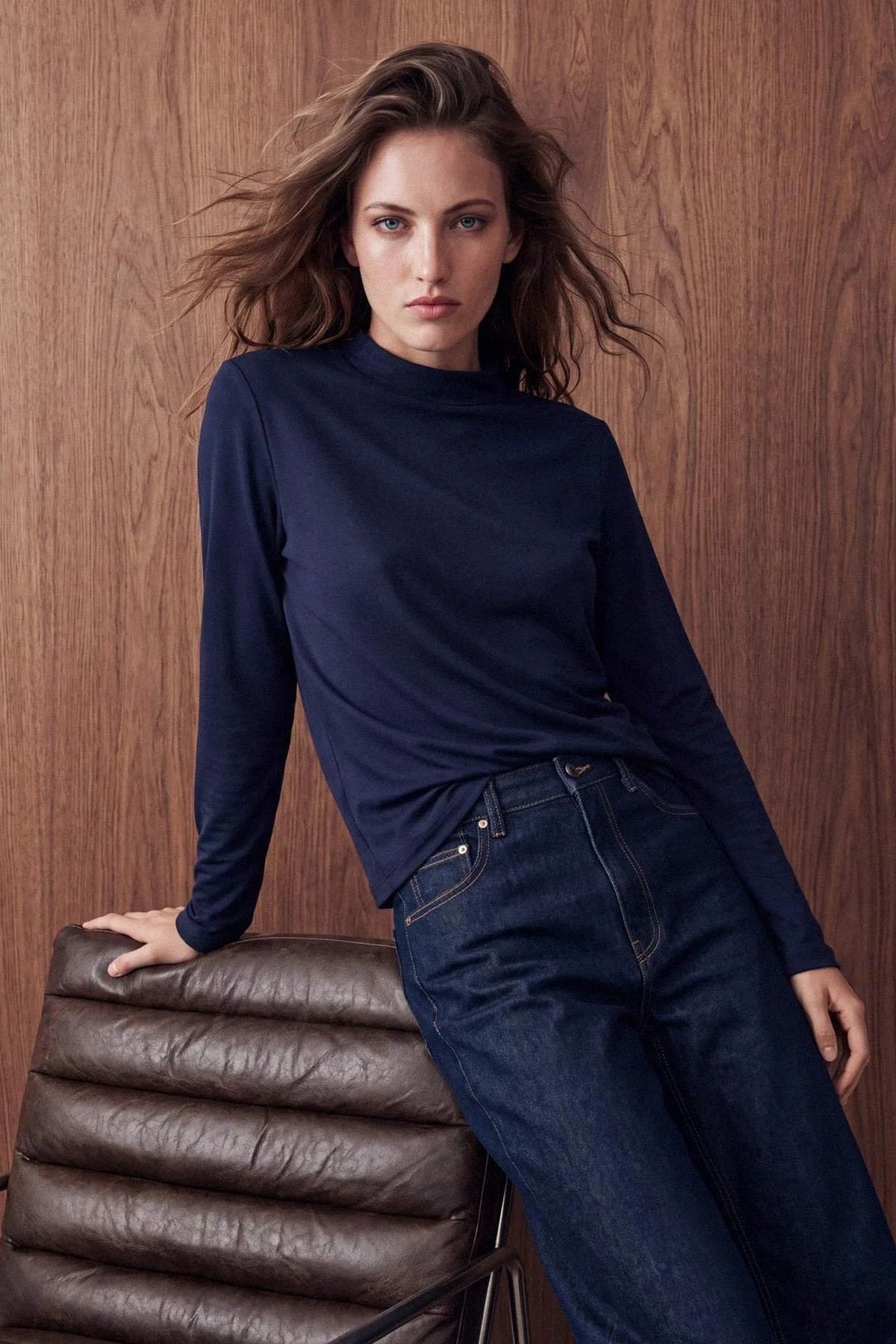 Bluza TWOAW27BZ00371 - teget [djesi-src-8211dbc2cb799356d9e2774a829caea57b004b6ecb20e35df6299a221718892f]