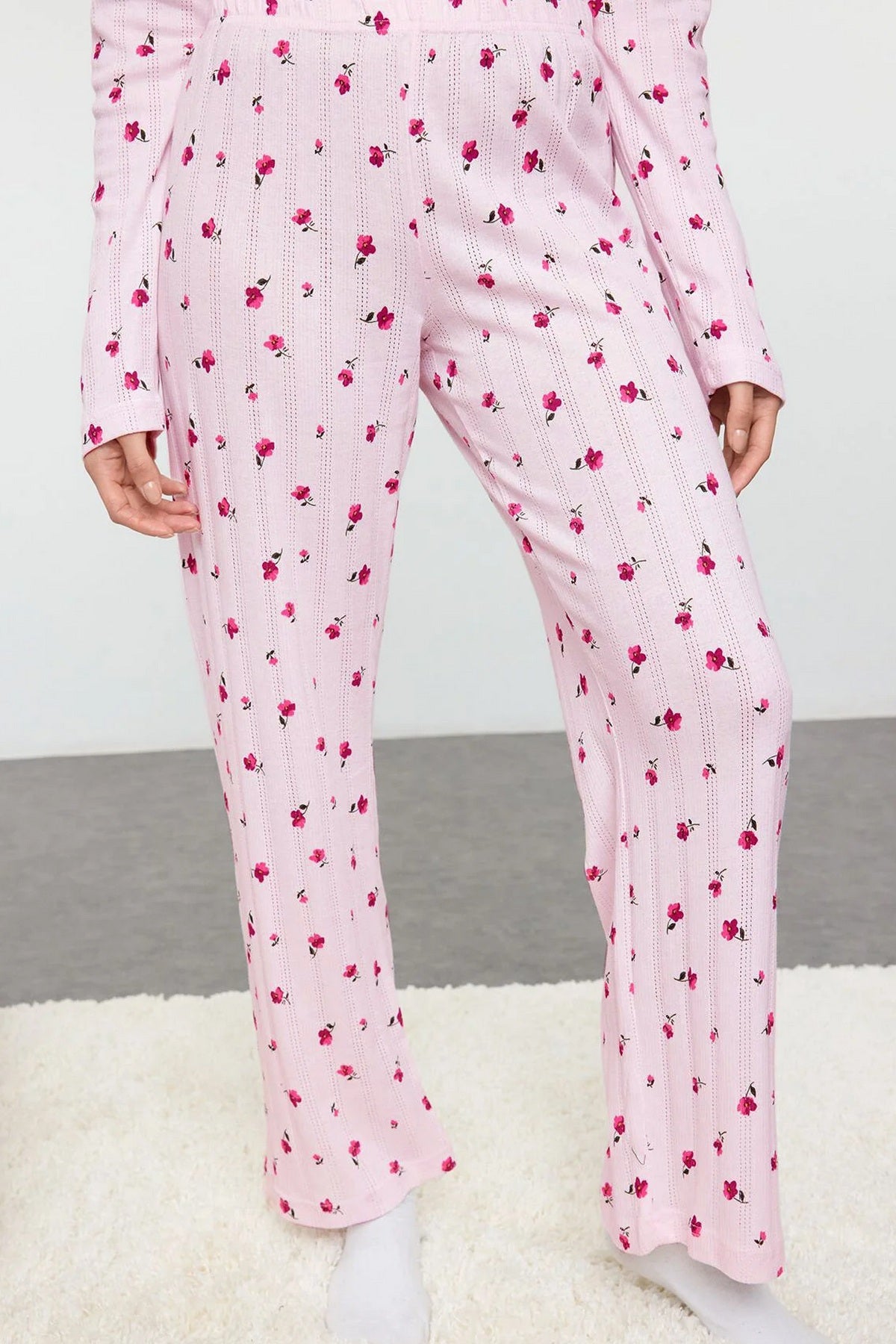 Pidžame THMAW25PT00057 - roze [djesi-src-1a0ffbd78596d1b331d51baee24414c653026de42aa4451fda44e3c537e688a6]