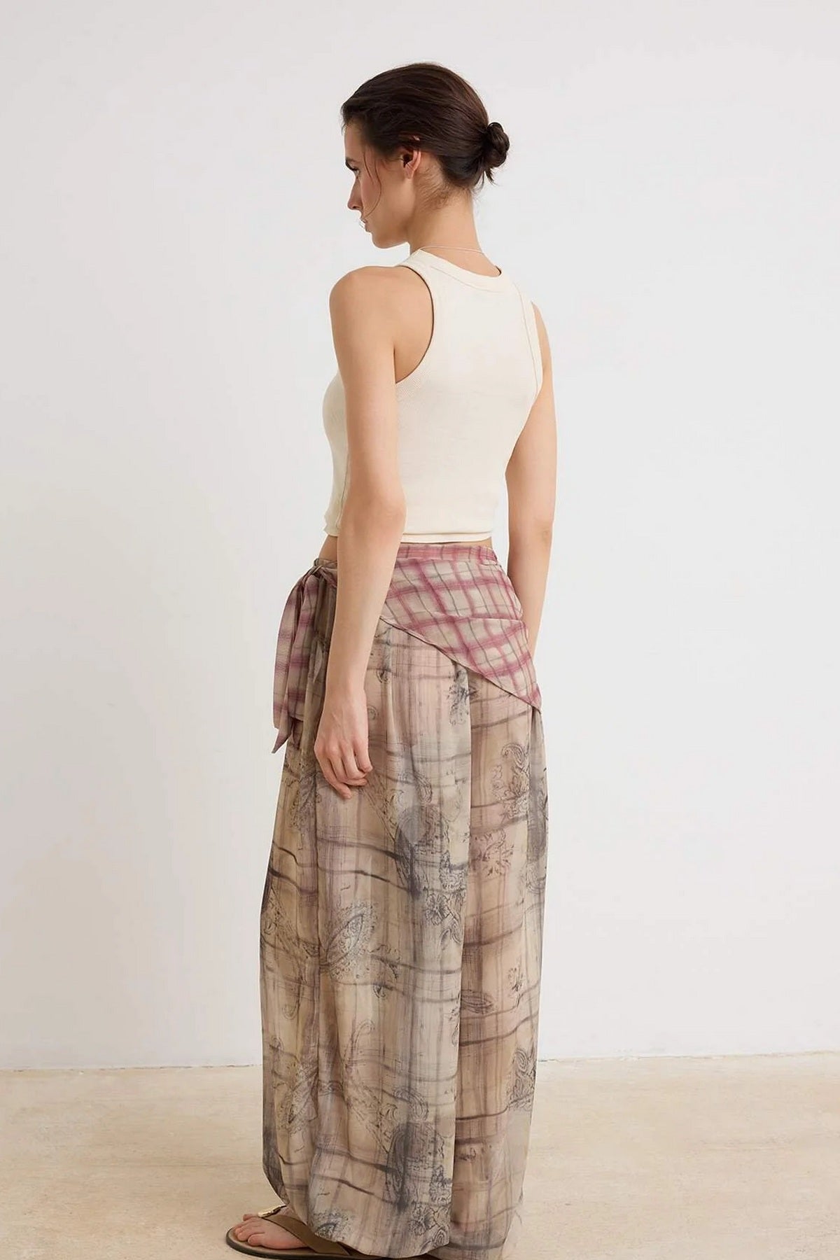 Pantalone TWOSS26PL00256 - Šareno [djesi-src-5c637aa2c6a84a602556fc0839c879447dfa127f9f4666efb29cf9562550a522]