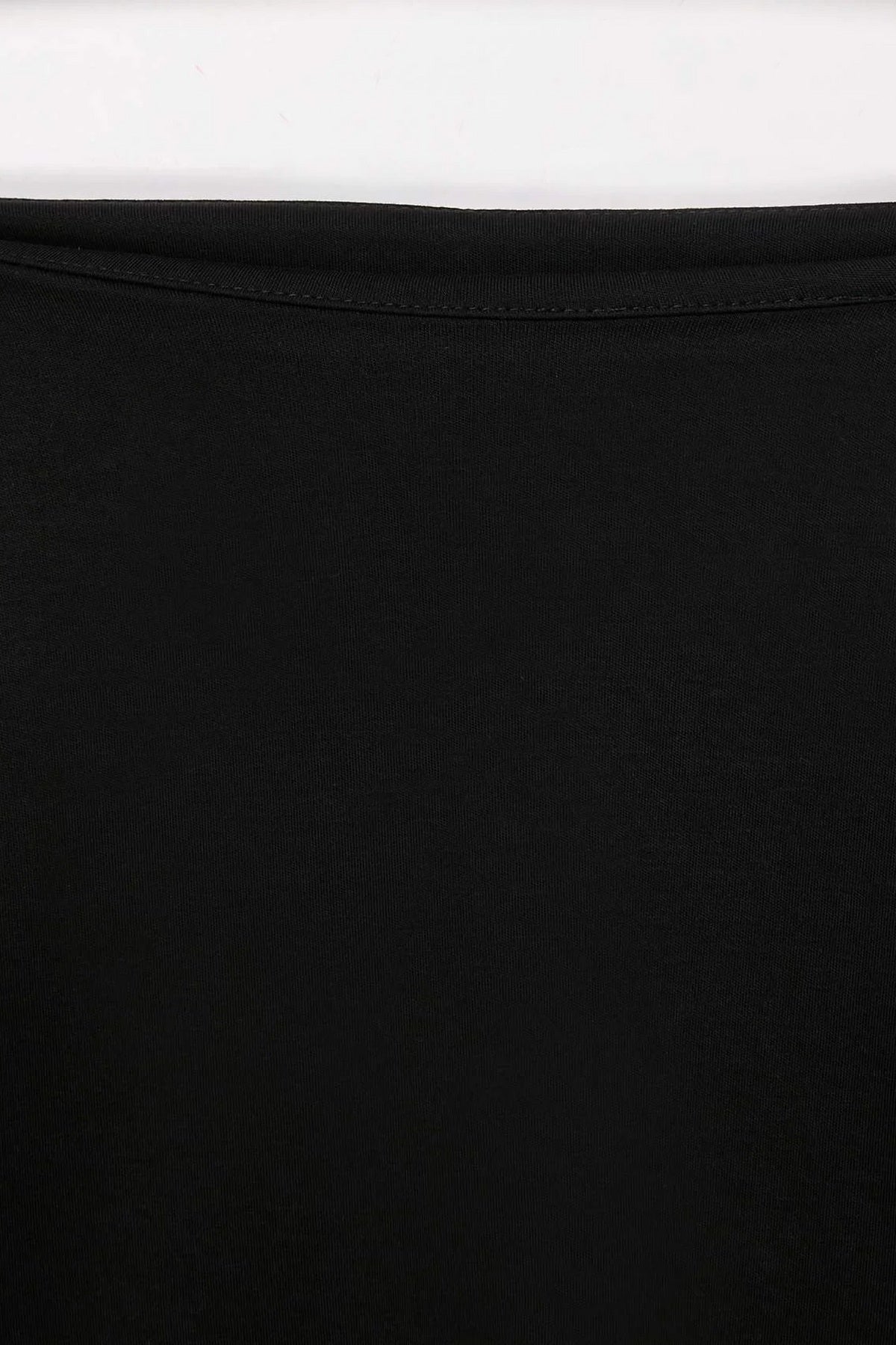 Bluza TBBAW27AF00058 - crna [djesi-src-e0237c28b51f2691a43a875b73f20ff70143ca0c8df3709788bf2fda08a740df]