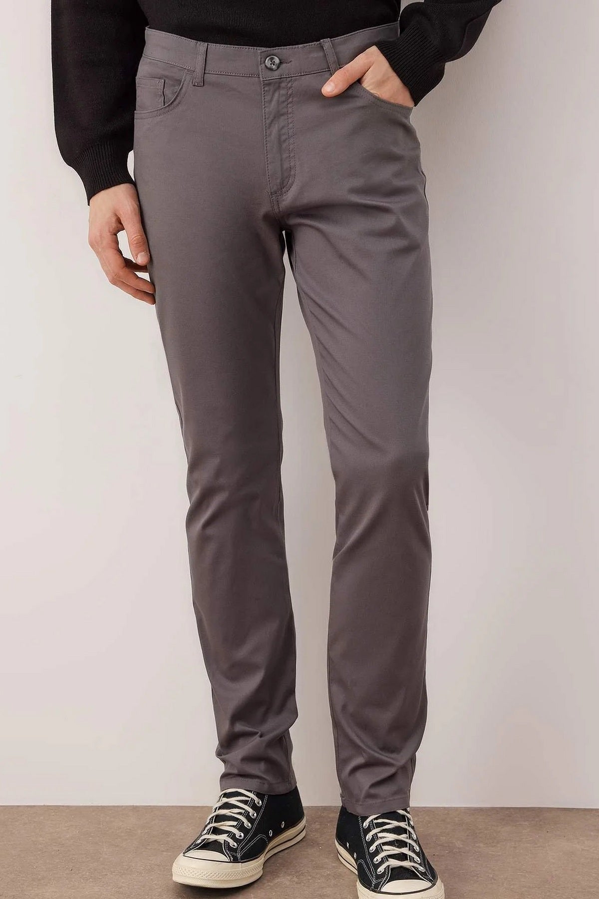 Pantalone TMNAW26PL00027 - siva [djesi-src-f28ad7b27d1ccc96676cfde2f5edf2cc0ad08db19e0e4ccdfde540ab4cc61c9b]