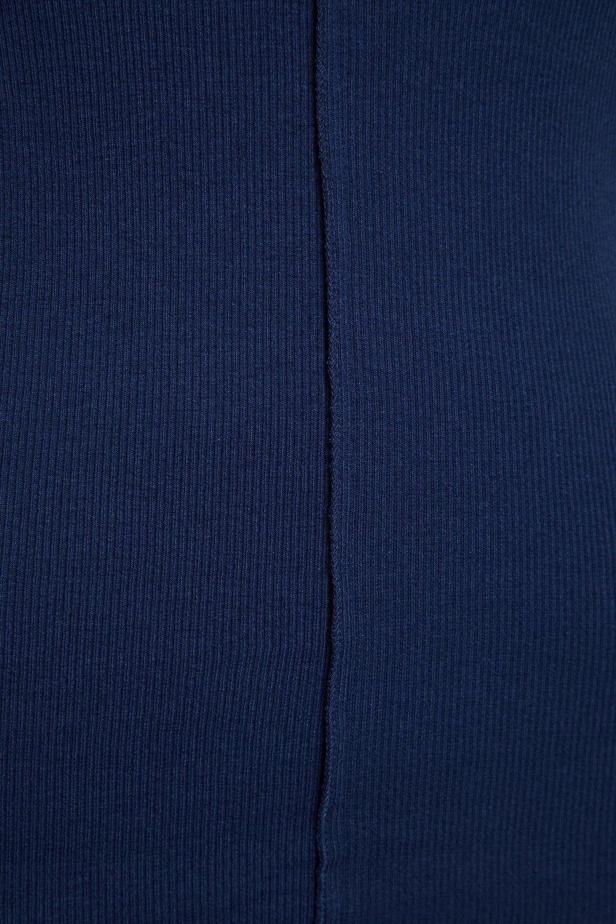 Bluze TBBAW24AF00035 - teget [djesi-src-a9714378234c59e5bf7a28e5d98c582ab57922b2e3d5d1577b5b3b09a21d6903]