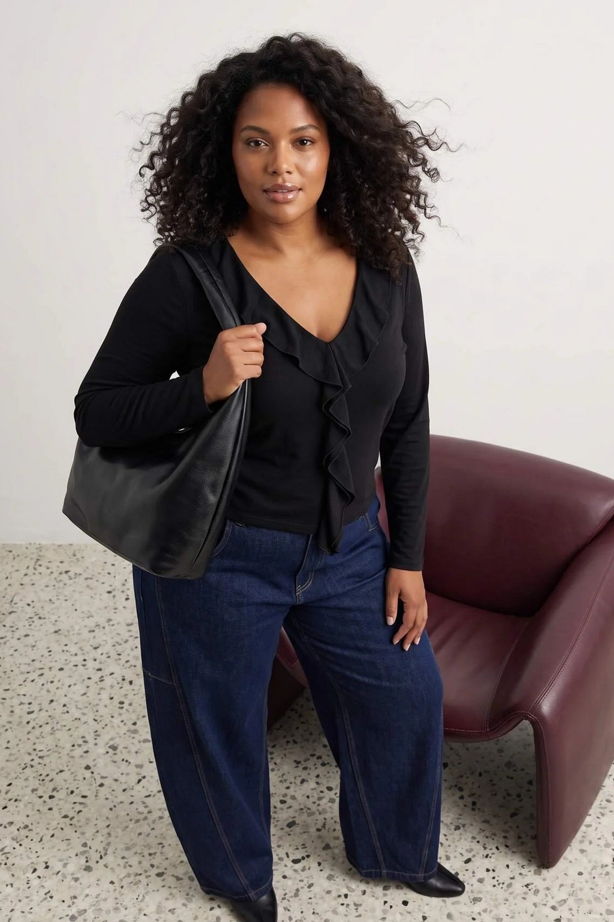 Bluza TBBAW27AF00022 - crna [djesi-src-260699239b225d45c7246f70980ca223d9e9d7a87d75a46a8e465d9061f57219]