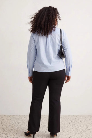 Pantalone TBBAW27AR00029 - crna [djesi-src-0c7230444f97a230a9c9ad4d8f333452660a2729ee1f4937c0e13b7ce90601ea]