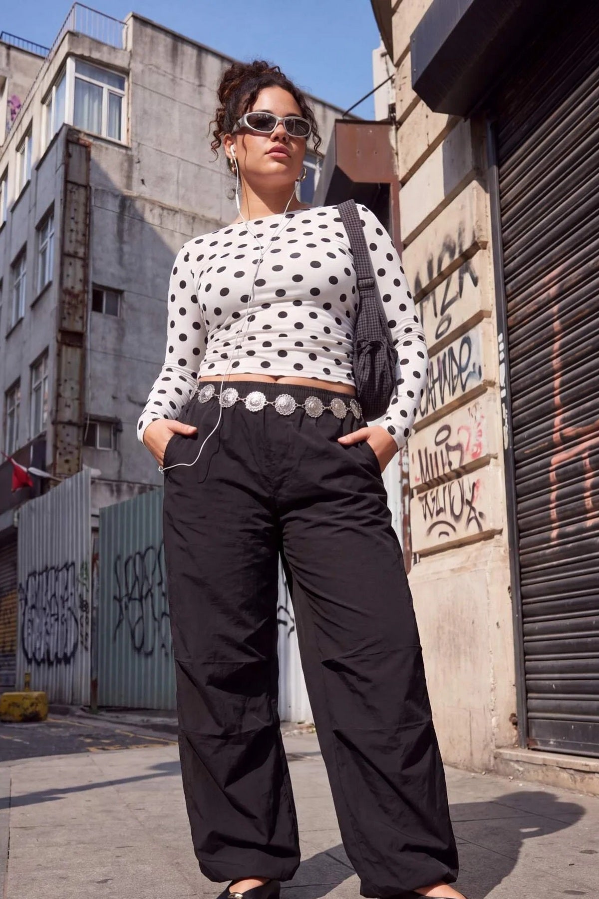 Bluza TBBAW27AF00082 - ekru [djesi-src-b61b429dc8e82c36d6f5da76d71d027f0756d387ceb1f8a3a124d6330c468944]