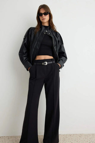 Pantalone TWOAW27PL00056 - crna [djesi-src-15a9115ee7b55989afc6f1519687619f01eafd07b0e1246a8471c5fb87245f8e]