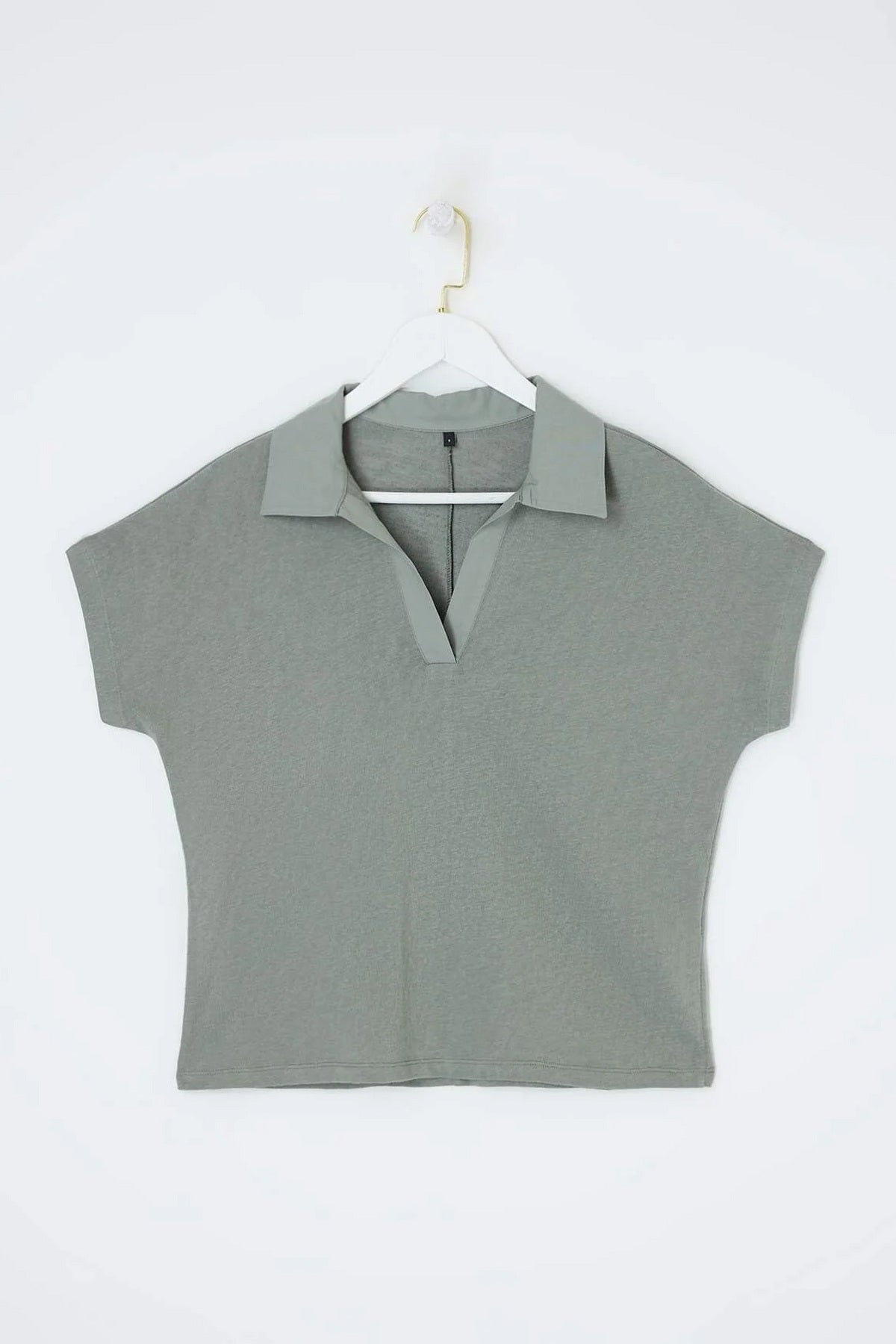 Majice TWOSS26TS00078 - khaki [djesi-src-e1e561cc4eb308016516c4b3d984de9ebdb33f1a3e14ce05dc3d4f276c91b826]