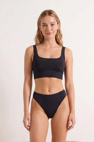 Gornji dio bikinija TBESS26BU00028 - crna [djesi-src-8e1d889d7b60d7d346256ac985a4e78d6fb48660e9ac1edb3bd8ad0139aaec20]
