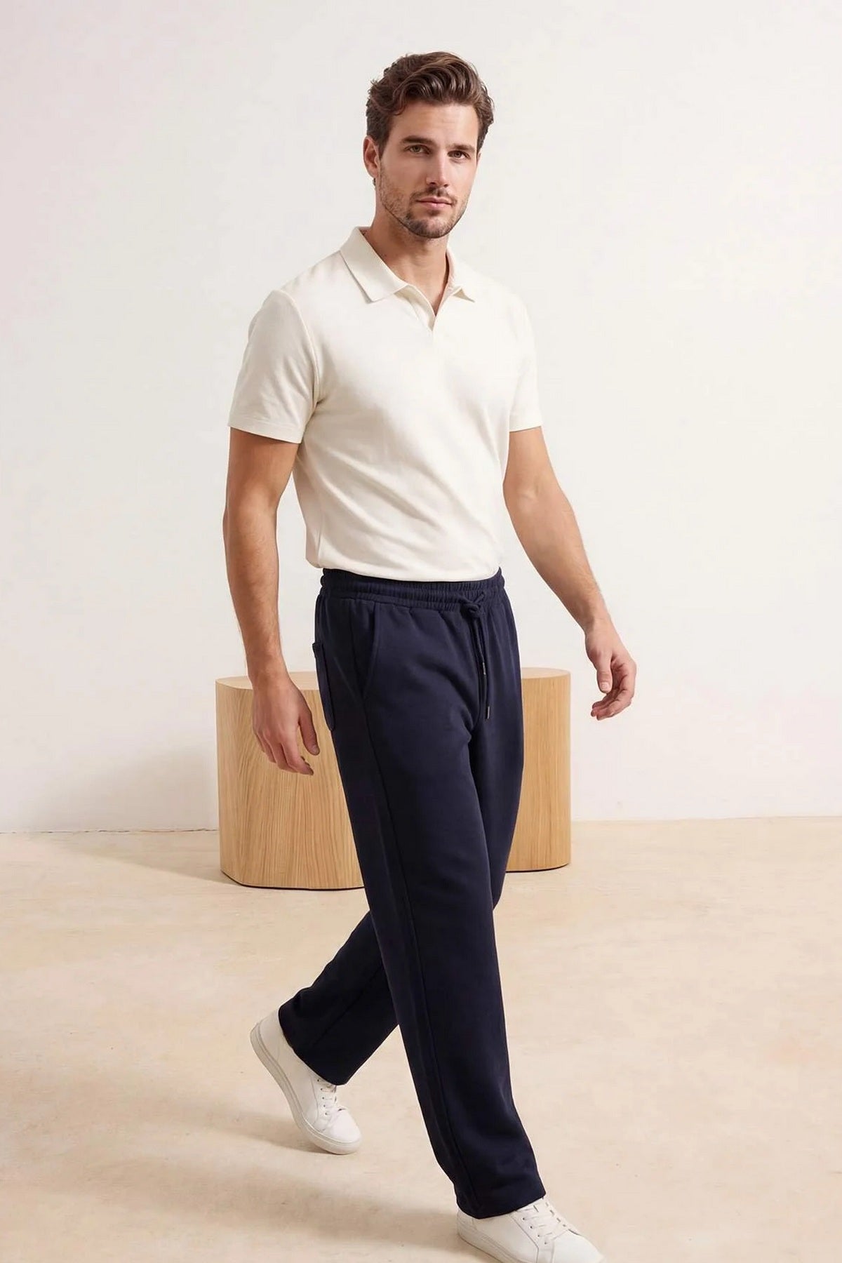 Pantalone TMNSS26PL00007 - teget [djesi-src-6a6cf25165bcae00be4b9b4f579fea32ac8579085b2f350c5ded3c41d478934a]