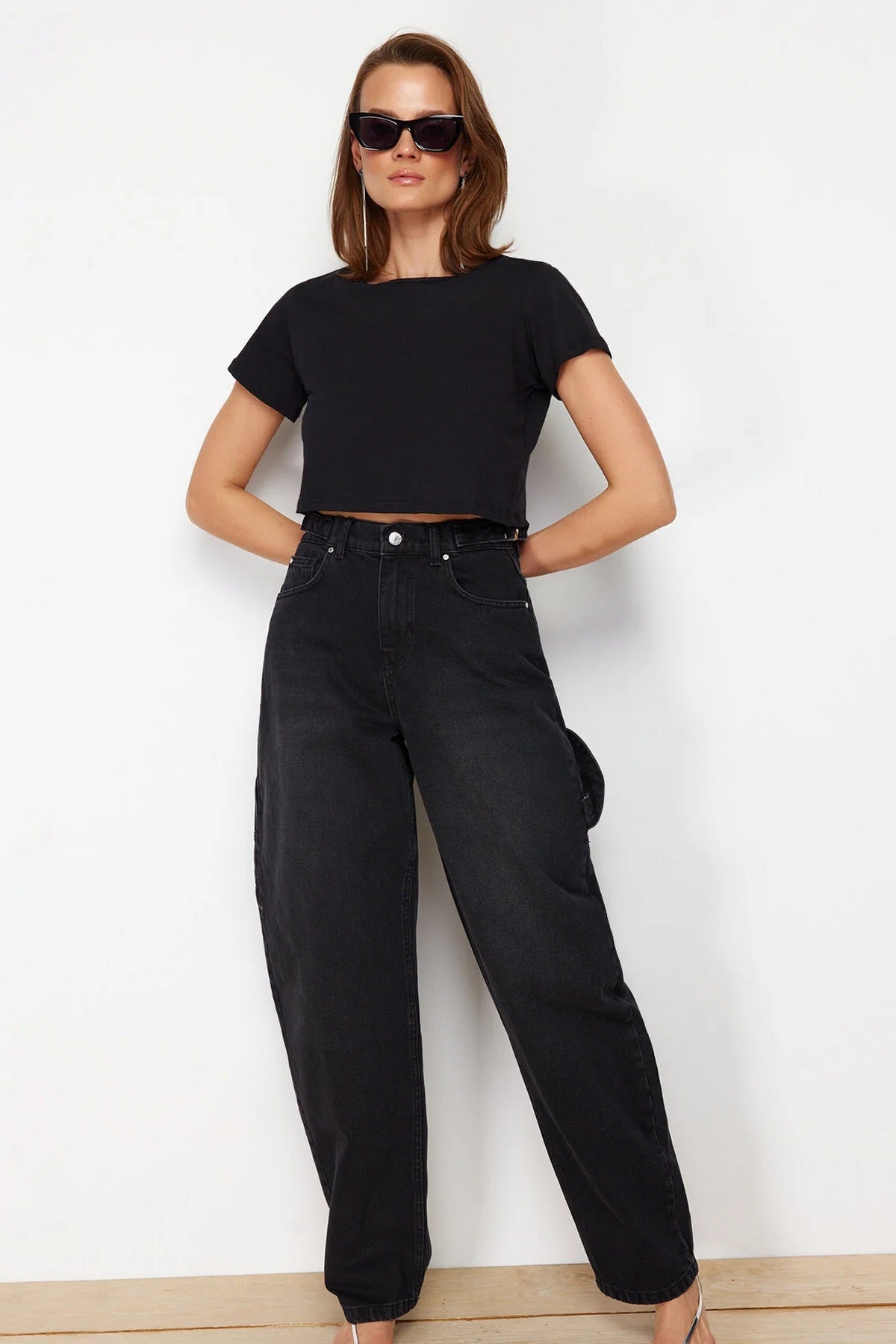 Jeans TWOAW24JE00308 - crna [djesi-src-5a6006cc0b81b920b814430fbbf457fd84b84a23b5343f14cf03408e0bb5ca25]