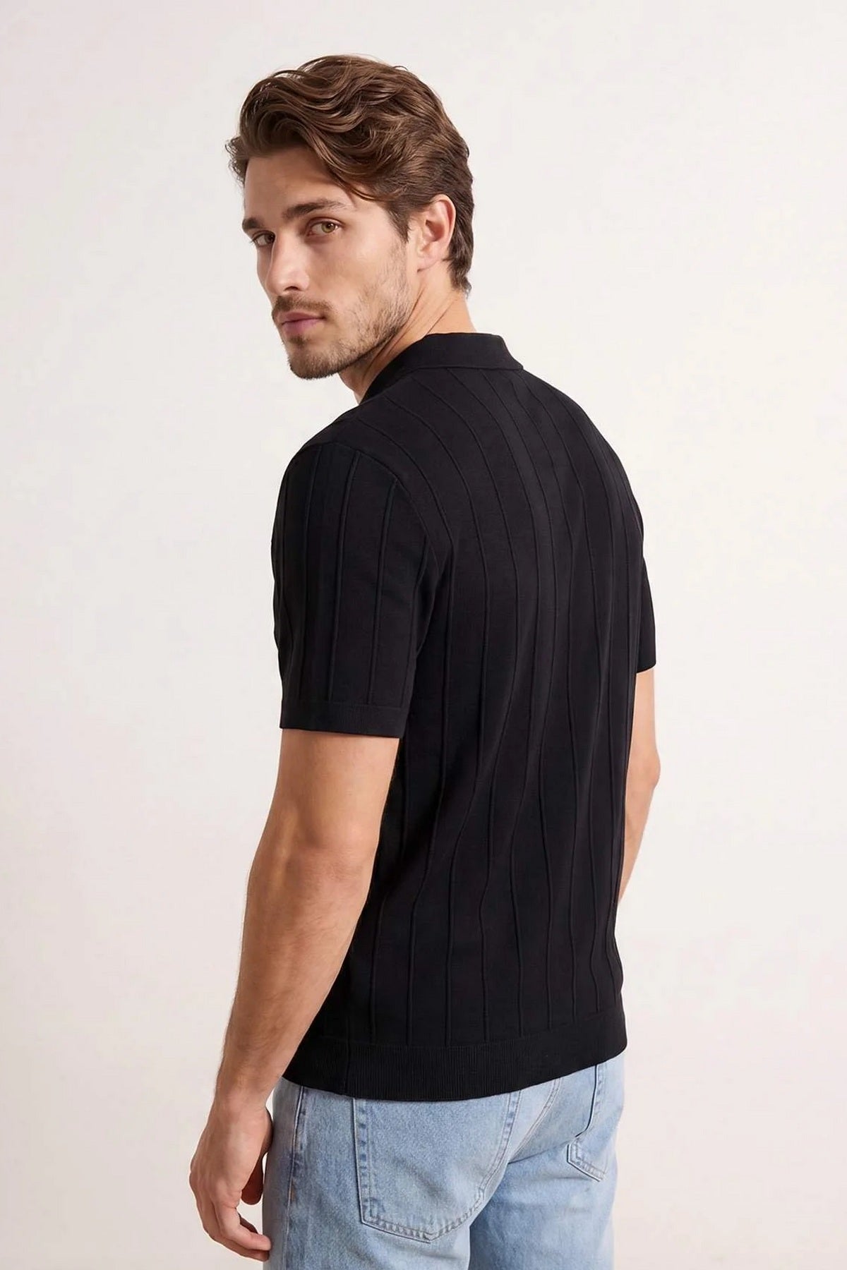 Polo majica TMNSS26PO00039 - crna [djesi-src-2a438b355b5d4a8d324b5ca343148cacba654be1279edf8697d933af8f2b9370]