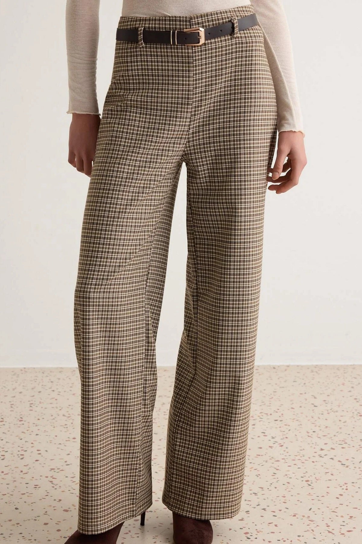 Pantalone TWOAW27PL00144 - braon [djesi-src-6c666668267fff2880b85431b8dd238af66e72d5225704f2a379b815b0480b4c]