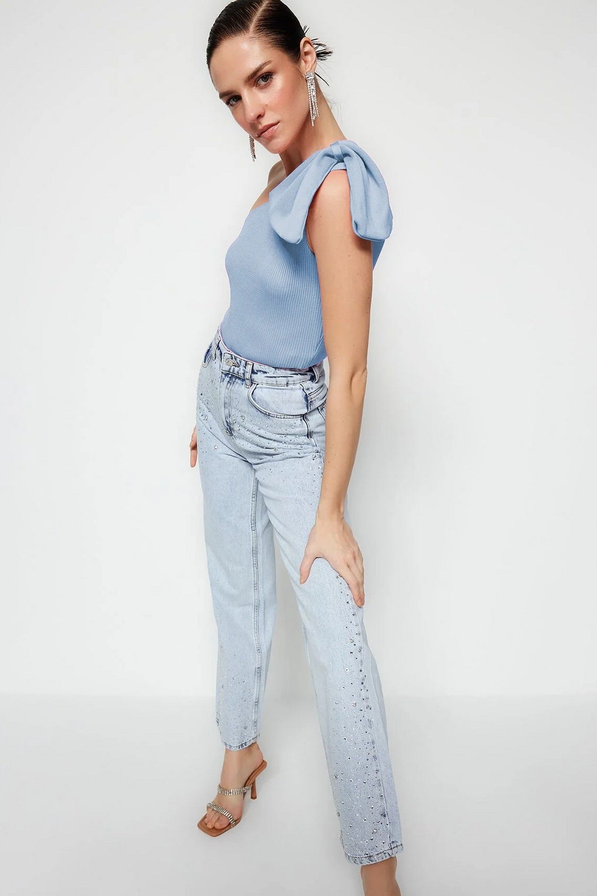 Bluze TPRSS22BZ0166 - plava [djesi-src-bc397f9eb97f6e6e4fb1ff400f766e0b12d755c932dbdcc28a1b941c9dc61ebc]