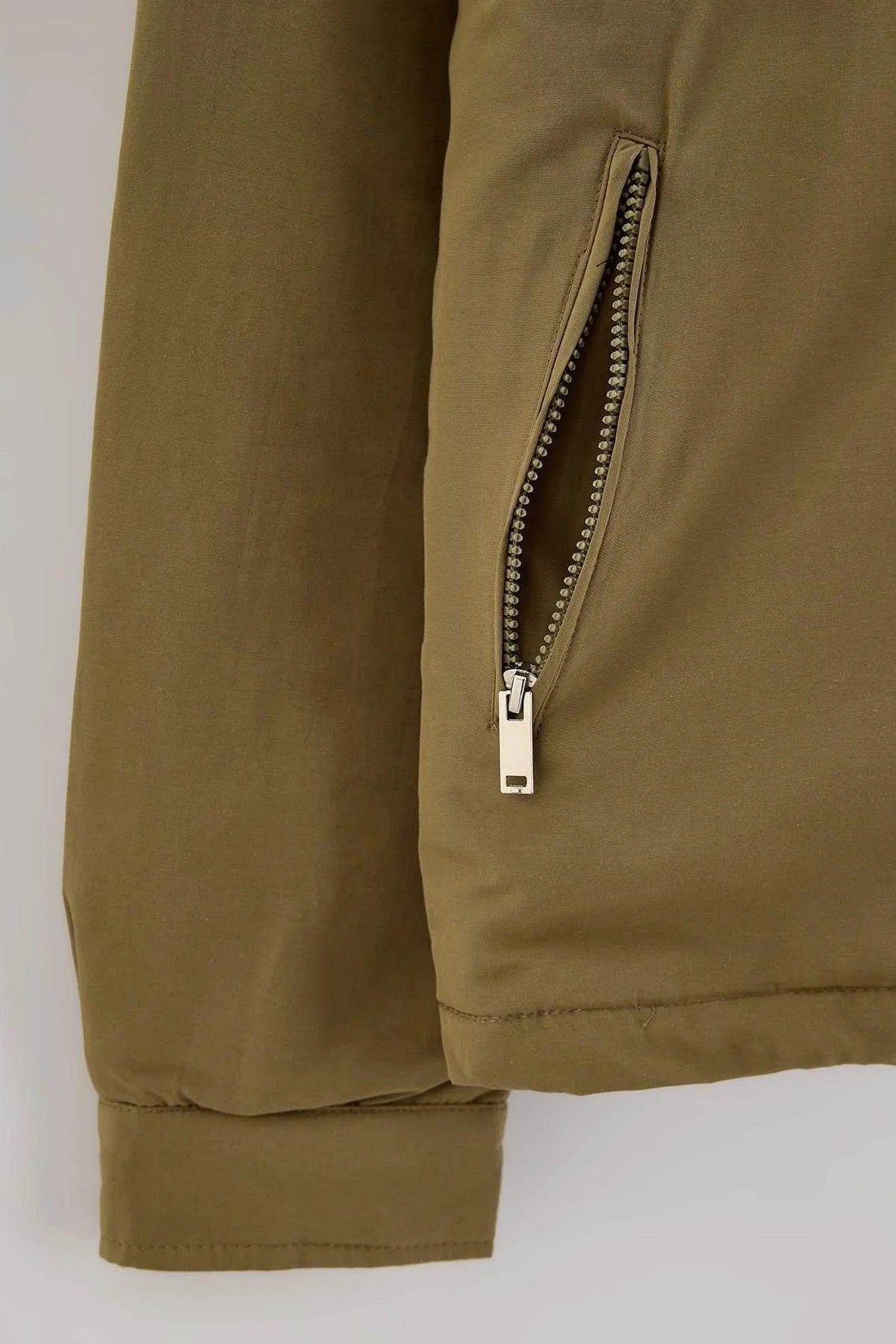 Jakna TMNAW27MO00016 - khaki [djesi-src-556c0d5bf30b0eb8199fdf9a18f7be3bc1d125f41b6edbcd2f1b76e78f761c20]